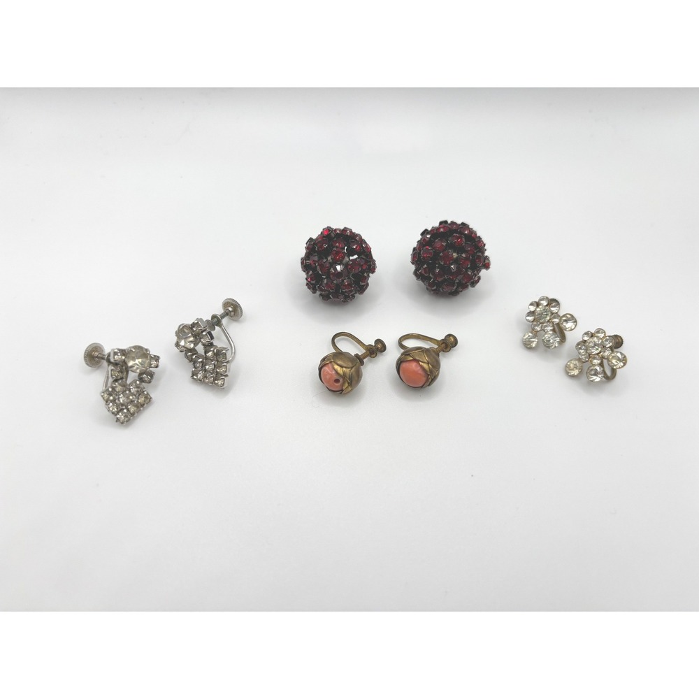 Vintage Screw Back Earrings Lot 4 Pairs‎ Rhinestone Red Clear Coral Mid Century